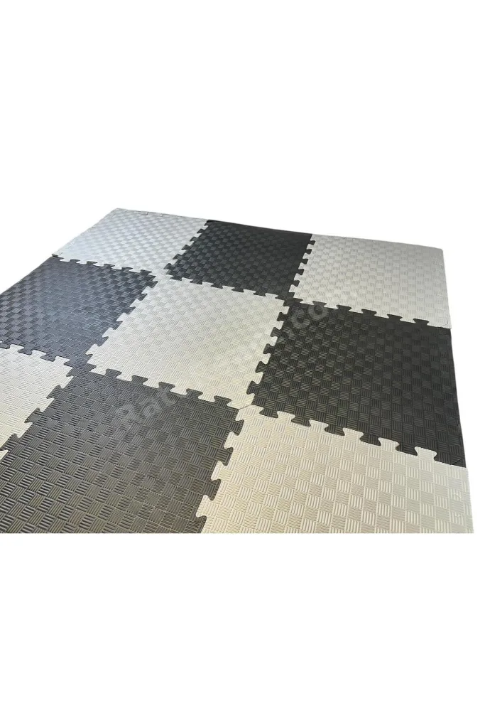 Çadır Matı Çadır Keçesi 20 Mm Kalınlığında 50x50 Eva Malzeme Gri Siyah 1 Adet Fiyatıdır