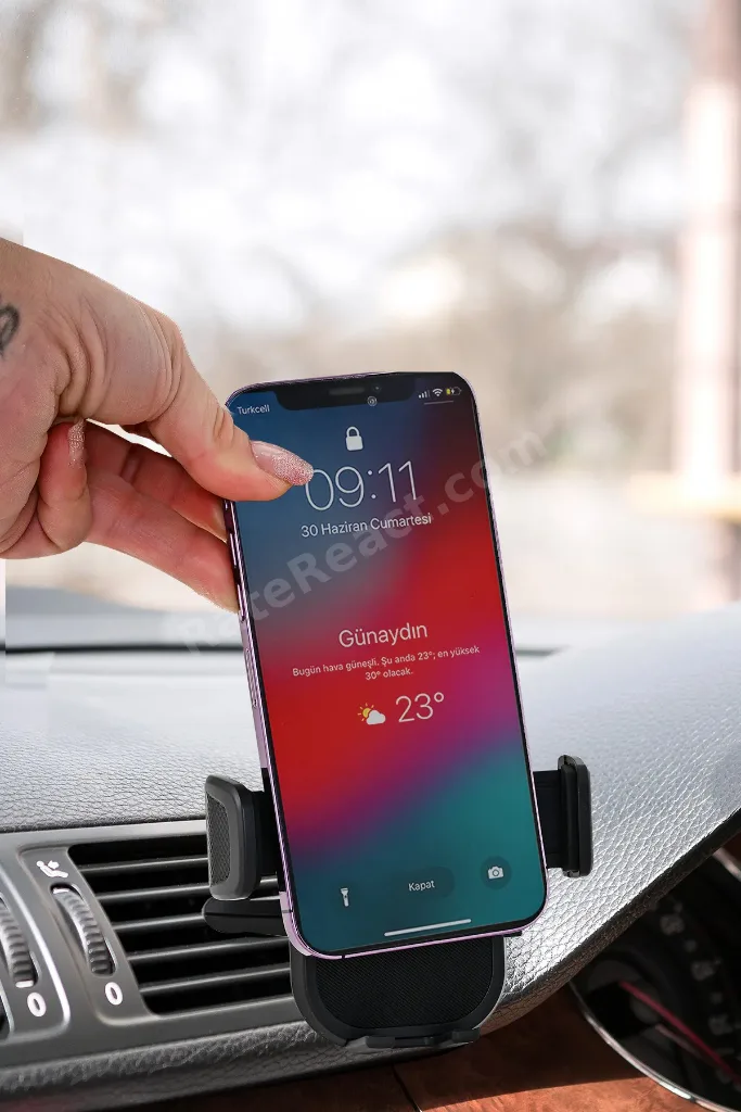 Araç İçi Telefon Tutacağı - Klipsli 360 Dönebilen Araç İçi Klima Izgara Uyumlu Telefon Tutucu