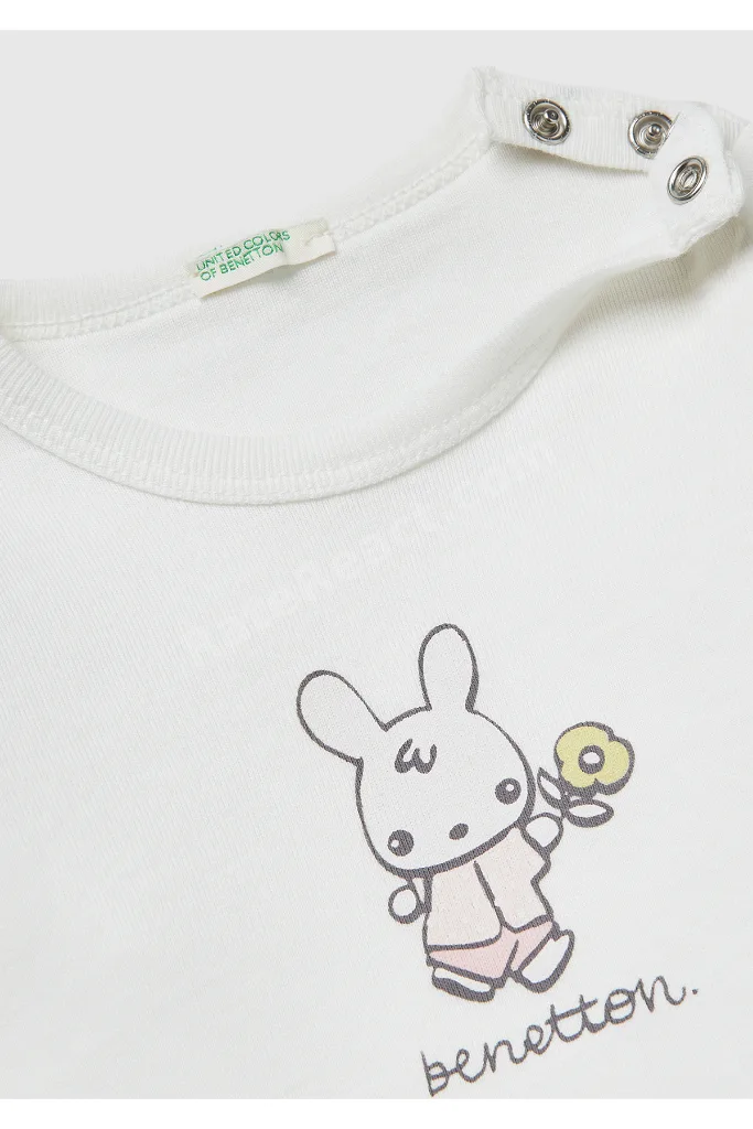 Bebek Beyaz Su Bazlı Logo Baskılı Omzu Gizli Çıtçıtlı Uzun Kollu T-Shirt