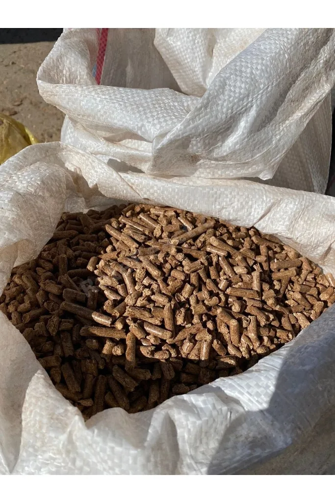 kedi kumu Pelet 10 lt - %100 Organik Çam Peleti 6mm