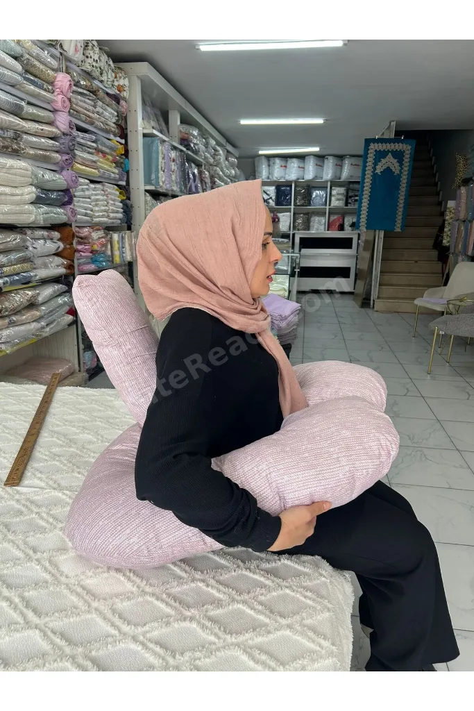 İKİZ BEBEK EMZİRME YASTIĞI