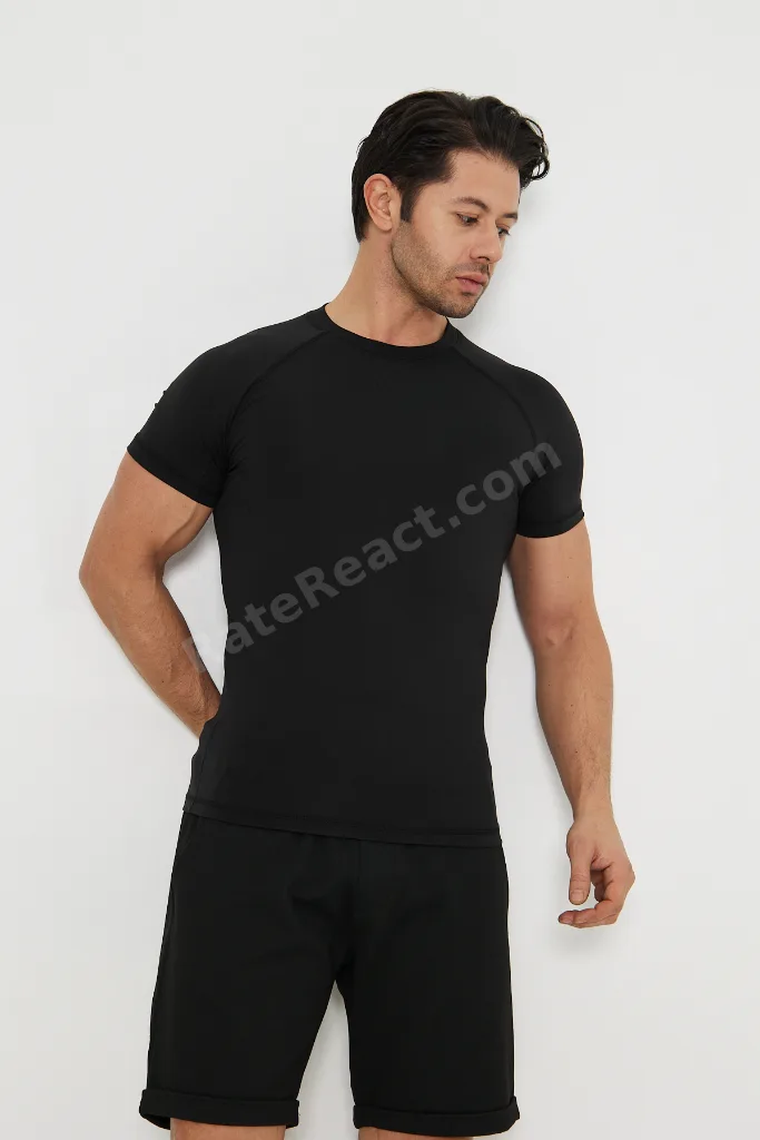 Erkek Siyah Kolları Dar Kesim Compression Gym Fitness Spor T-shirt