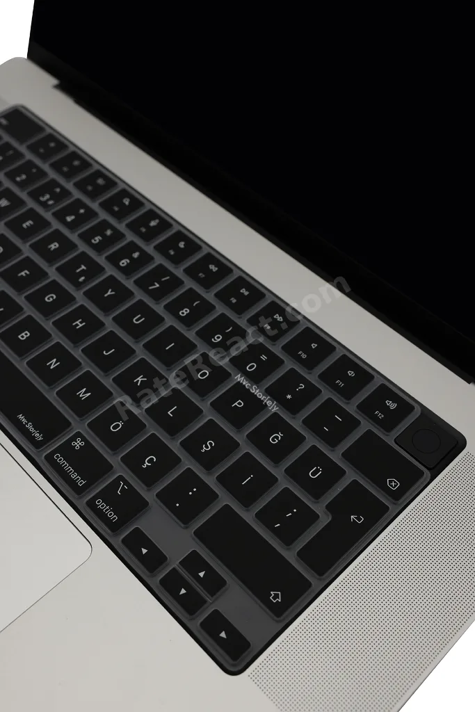 MacBook Air Pro Neo Klavye Koruyucu Türkçe‑Q Baskı M5 M4 M1 Silikon Kapak Toz Dökülme Çizilme Koruma