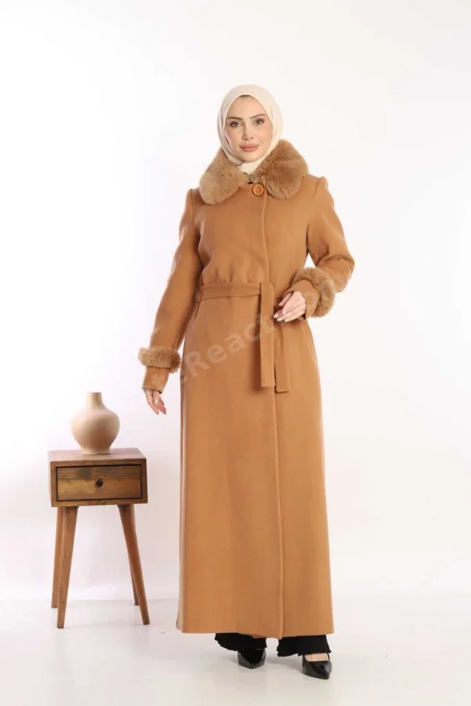 Kürk Yakalı ve Manşetli Kuşaklı Kışlık Kaşe Manto Camel
