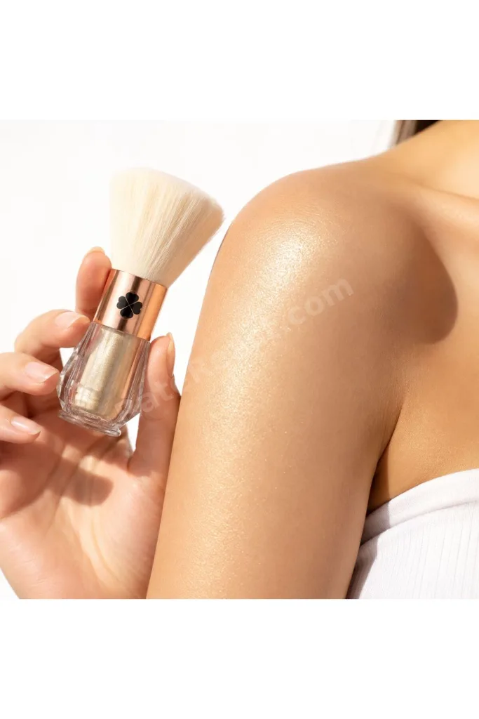 Işıltılı Altın Simli Dekolte Vücut Pudrası - Gold Explosion For Decollete - Vegan & Temiz Içerik