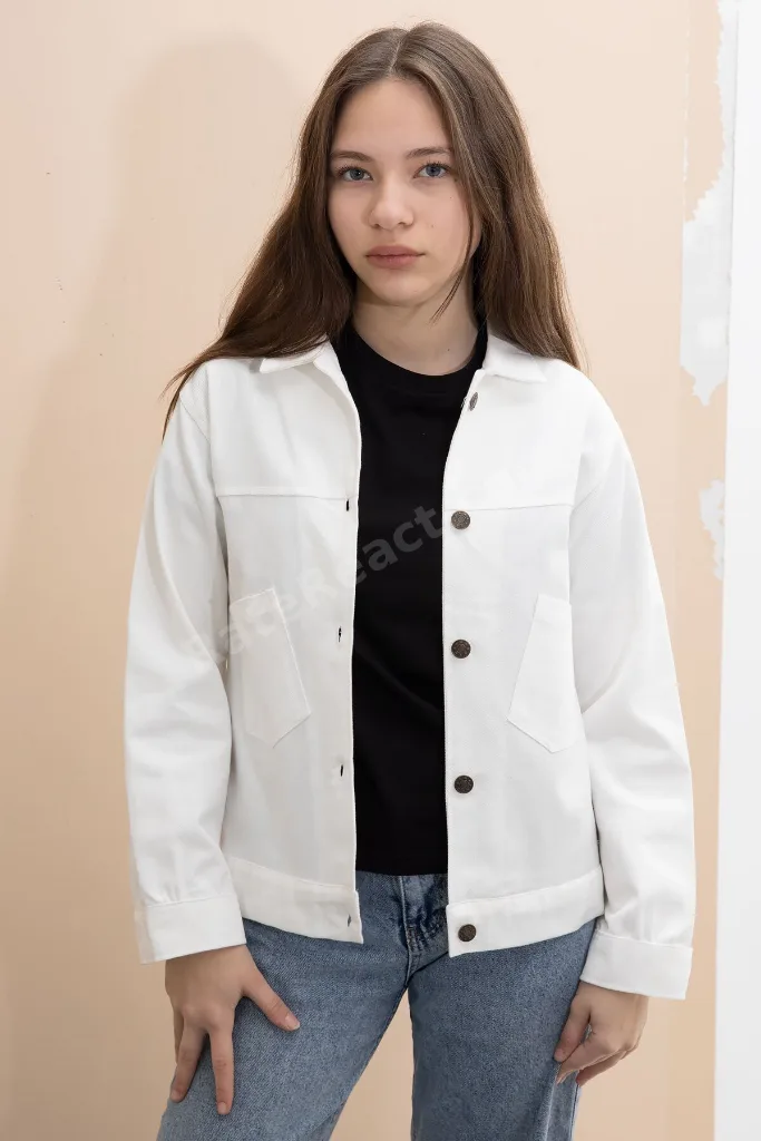 Ekru Sırtı Düğme Detaylı Kız Çocuk Gabardin Kumaş Ceket 23570