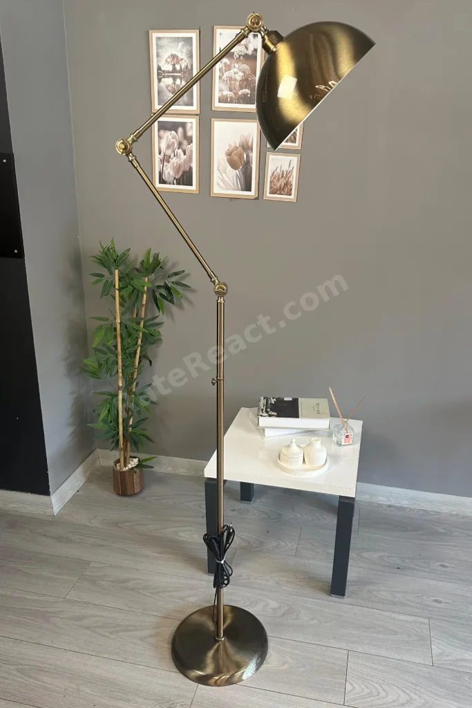 Eskitme Metal 3 Yerden Ayarlı 3 Mafsallı Modern Lambader E27 Duy 175 cm Yükseklik