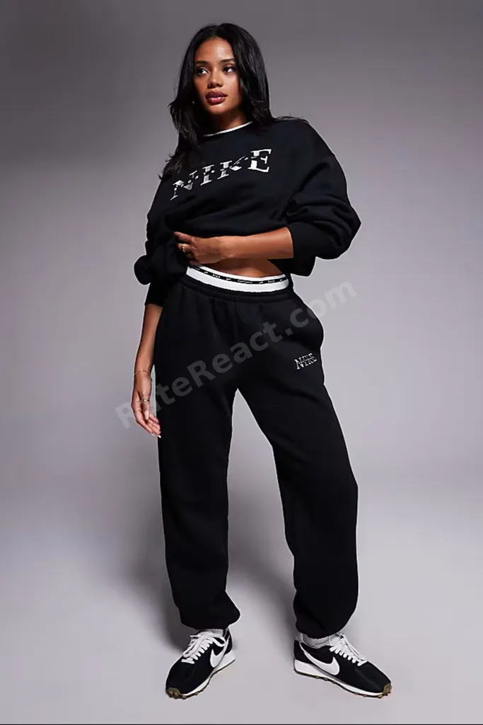Phoenix Fleece Crew Oversize Womens Sweatshirt Bol Kesim Bisiklet Yaka Kadın Sweatshirt Siyah