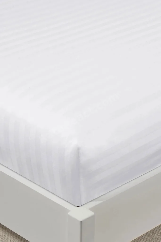 %100 Pamuk Saten Stripe Çift Kişilik Lastikli Çarşaf Takımı – 30 cm – 2 Yastık Kılıfı