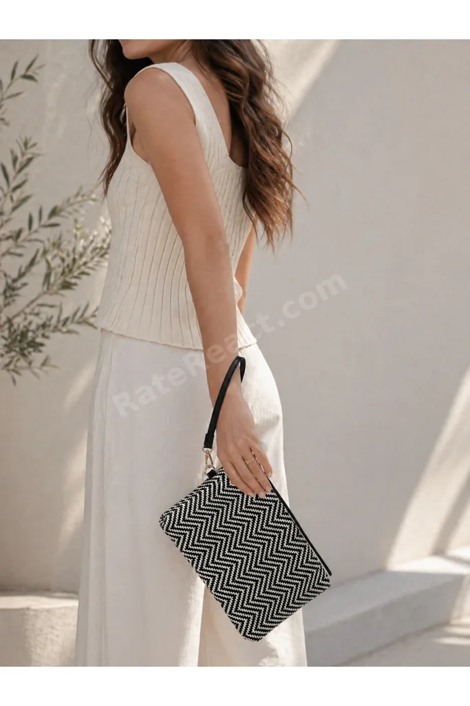 Siyah Kadın Clutch Çanta – Modern Dokulu Tasarım, Şık & Günlük Kullanım