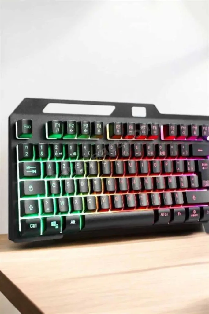 ACONCEPT Led Işıklı Klye Usb Girişli RGB Işıklı Q Klye (03419) Mouse Hediyeli