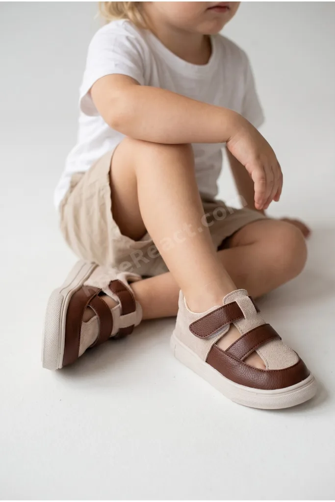 Mino Ortopedik Günlük Unisex Cırtlı Hafif Rahat Tabanlı Çocuk Spor Sandalet 21-25 Numara