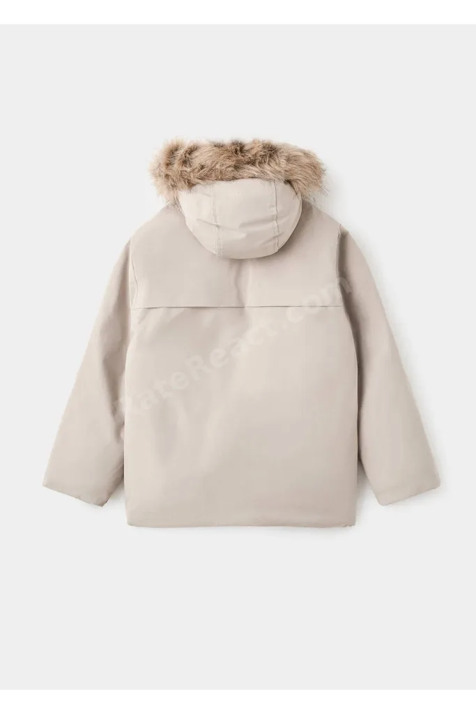 Kapüşonu suni kürklü anorak