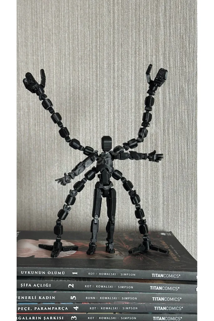 Lucky 13 Aksiyon Figürü Robot Oyuncak 13cm Siyah Siyah ve Mekanik Kol Eklentisi Seti