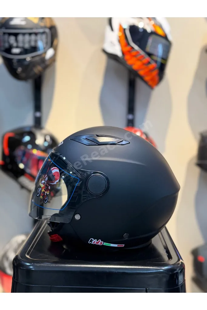 FR-215 Mat Black Yarım Camlı Çocuk Kaskı