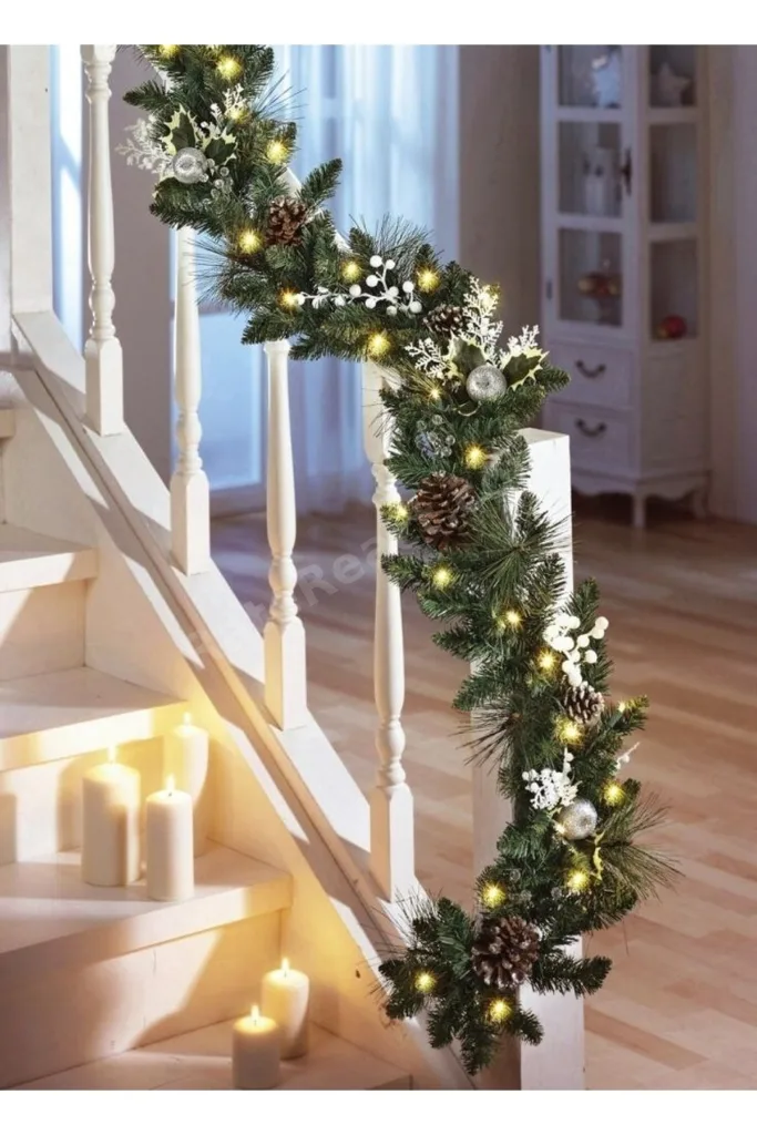 Büyük Boy Yılbaşı Çam Dalı 230 Cm Garland Süslemeleri Dahil Değildir