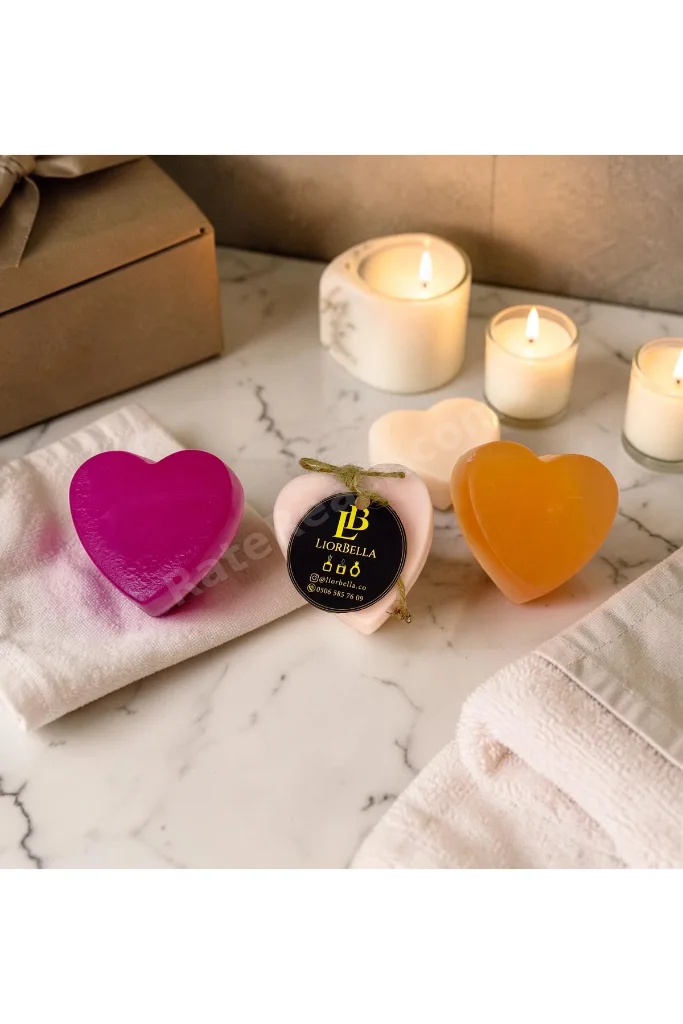Kalp Şekilli Shea & Hindistan Cevizi Yağlı Sabun 3'lü Set – Aromatik & Nemlendirici