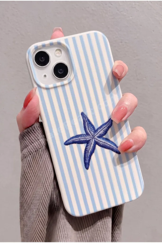 iPhone 13/14/15 Uyumlu Mavi Deniz Yıldızı Desenli Çizgili Kadifemsi Soft Touch Silikon Telefon Kılıfı