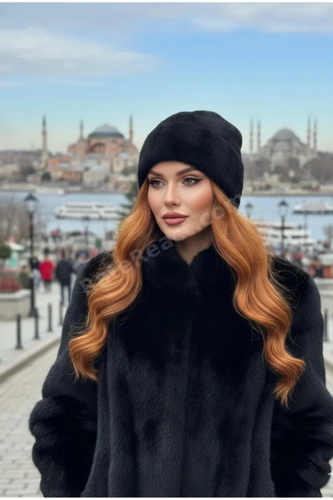 Kadın Yumoş Tüylü Bere Siyah