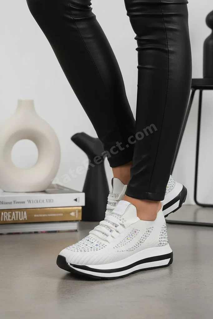 Taşlı beyaz triko kadın sneaker