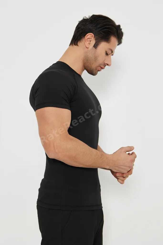 Erkek Siyah Kolları Dar Kesim Compression Gym Fitness Spor T-shirt