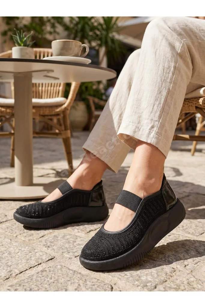 Conf 212 Siyah Taşlı Anatomik Kadın Sneakers