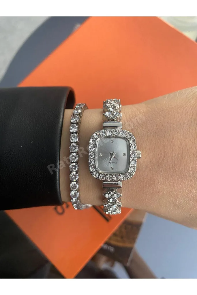 Gümüş Renk Vintage Taşlı Kol Saati