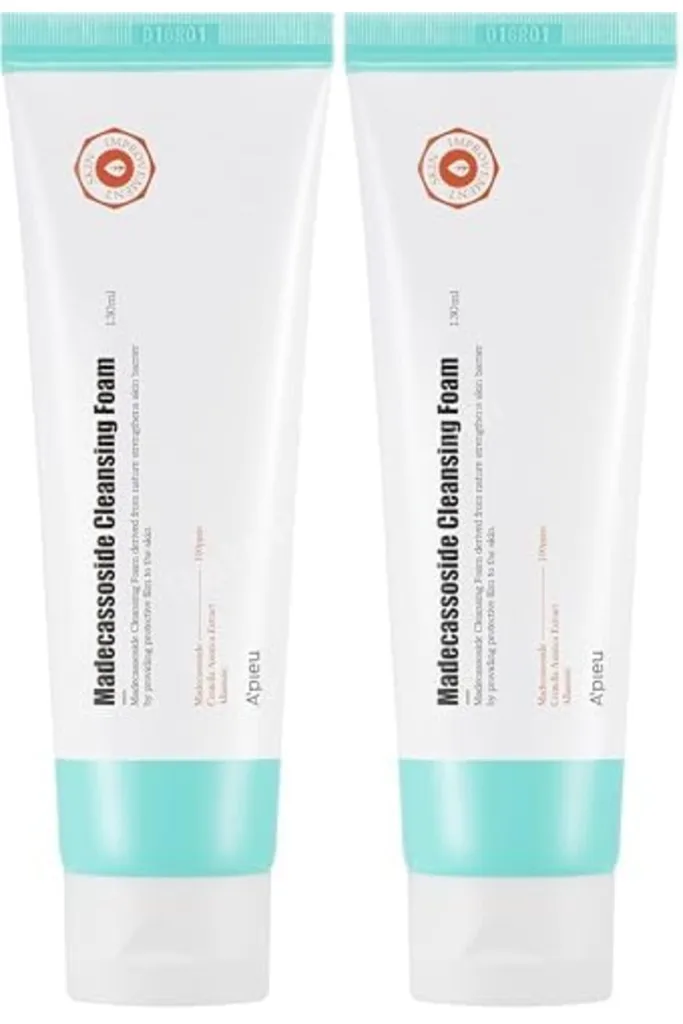 Hassas Ve Yıpranmış Ciltlere Özel Bakım Sunan Yüz Yıkama Köpüğü 130ml Madecassoside Cleansing Foam (