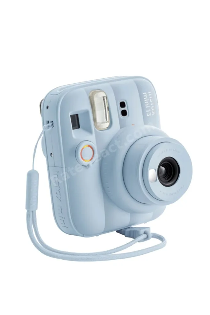 Instax Mini 13 Fotoğraf Makinesi-Büzgülü Kılıf-10'lu Film-64lü PVC Albüm ve Mıknatıslı Çerçeve Seti