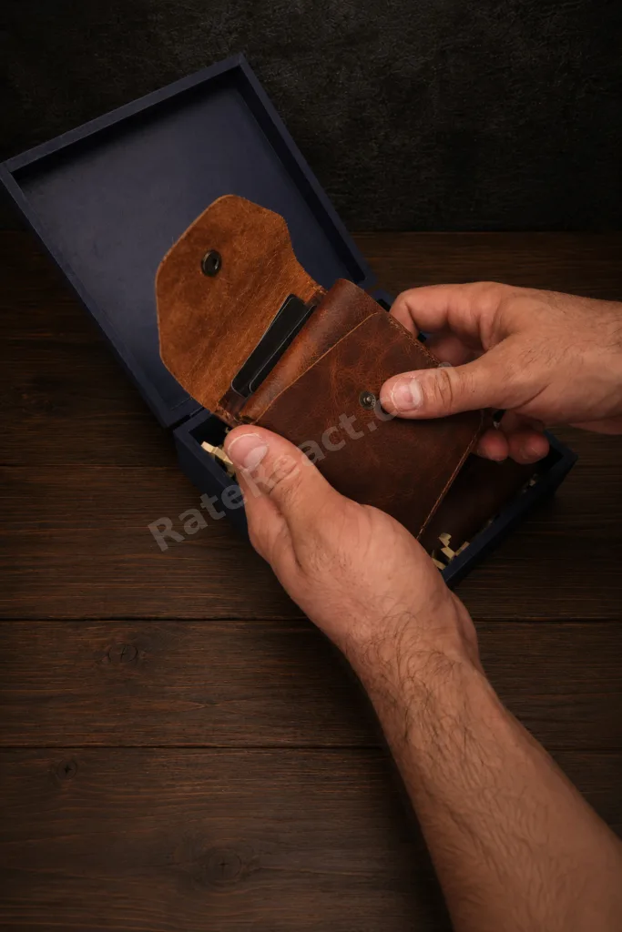 PREMIUM FULL GRAIN HAKİKİ DERİ ERKEK CÜZDAN, ANAHTARLIK VE KILIFI METAL ÇAKMAK HEDİYE SETİ - İSİM BASKISINA UYGUN