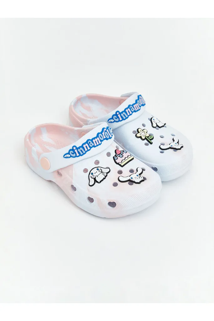 GÜLİS GİYİM'DEN Karışık Cinnamoroll Baskılı Kız Çocuk Plaj Sandaleti