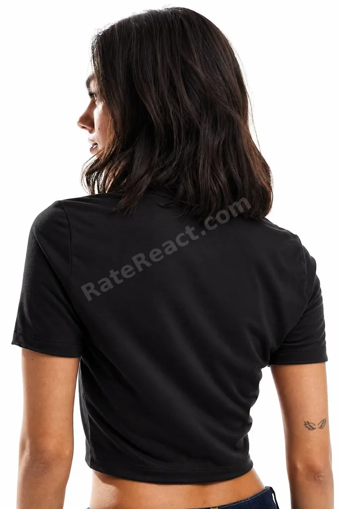 Chill Knit Crop Womens Slim Fit T-shirt Kadın Kısa Dar Kesim Tişört Siyah