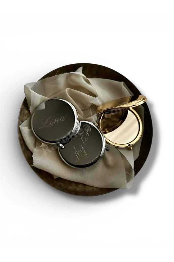 Kişiye Özel El Kazımalı İsimli Premium Gold Metal Cep Aynası - El İşçiliği - Kişiye Özel Hediye