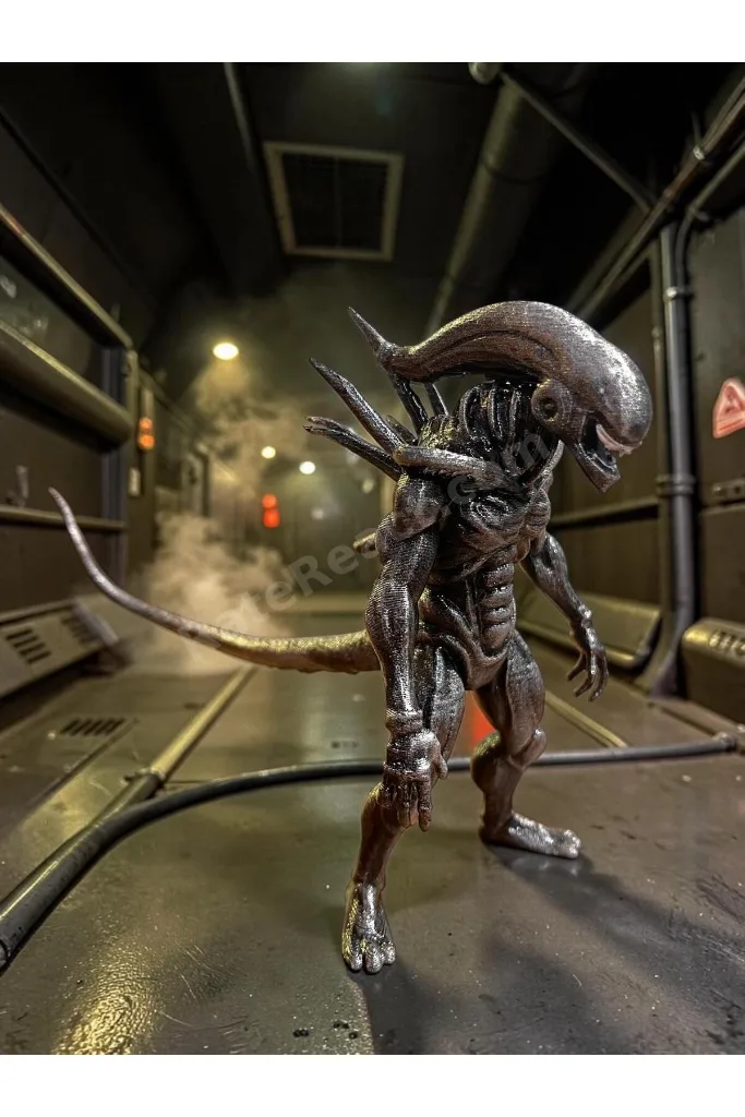 alien figür 15 cm v2