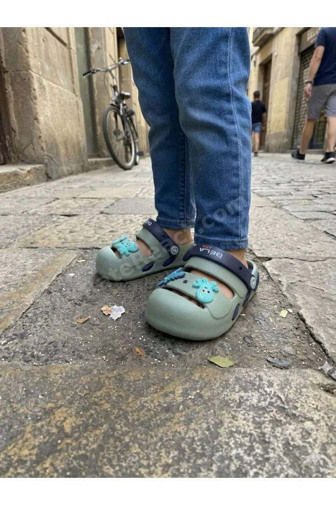 Erkek Bebek Sandalet Terlik Ultra Yumuşak Esnek Kaymaz Taban Figürlü Yazlık Model