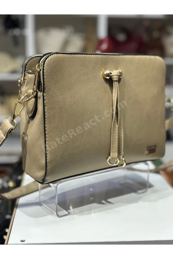 Kutu Model Çapraz Çanta