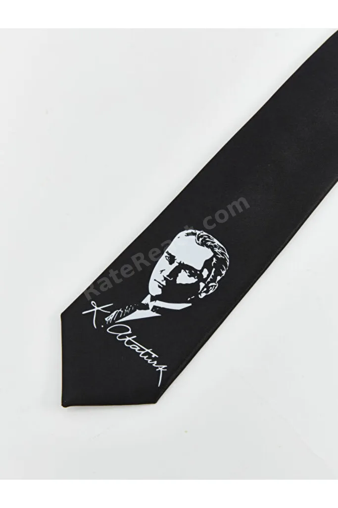 Freezen Store'dan I Atatürk Baskılı Erkek Çocuk Kravat