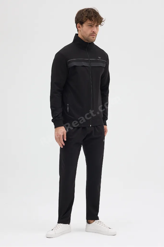 Kompakt Pamuklu Comfort Fit Erkek Hakim Yaka Eşofman Takım DAWRAZZ-3036