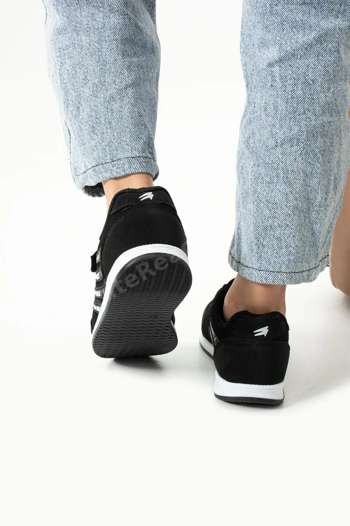 Çocuk Siyah Beyaz Bağcıklı Tek Cırtlı Esnek Hafif Nefes Alabilen Unisex Fileli Sneaker Spor Ayakkabı