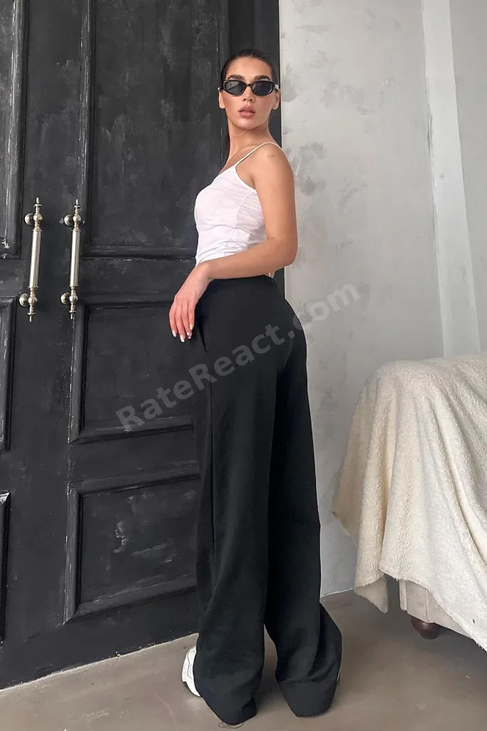 Siyah Bol Paça Kadın Eşofman Altı MG2279