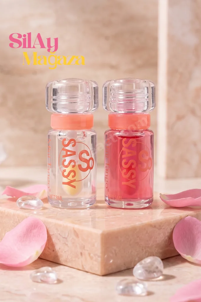 Meyve Kokulu Dudak Parlatıcısı 3 ML - E Vitaminli Nemlendirici Gloss - Parlak ve Hafif Yapılı Lip Gloss