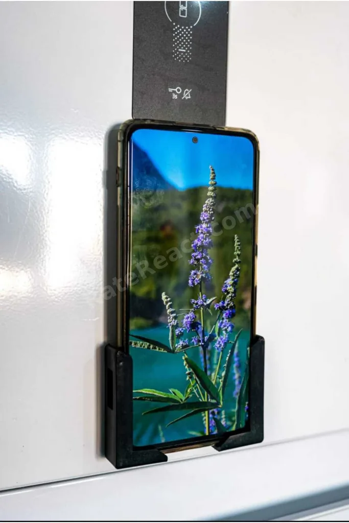 TELEFON TUTACAĞI (Trafiğe uygun)