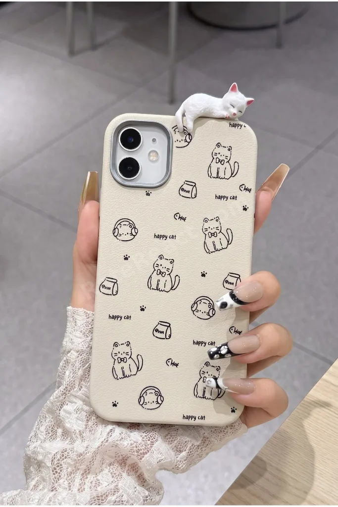 iPhone 11 3D Uyuyan Kedi Figürlü Happy Cat Desenli Silikon Telefon Kılıfı