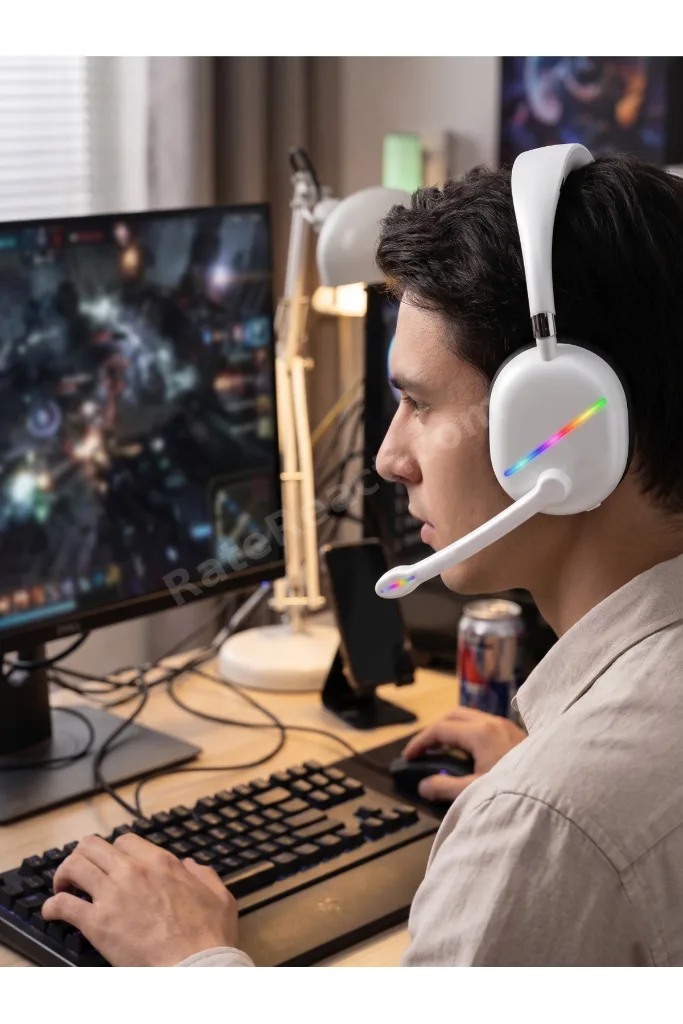 RGB Oyuncu Kulaklık Kablosuz Mikrofonlu Wireless 5.4 Oyuncu Kulaklığı TF Kart Girişli HD Sesli RGB Işıklı Kulaklık