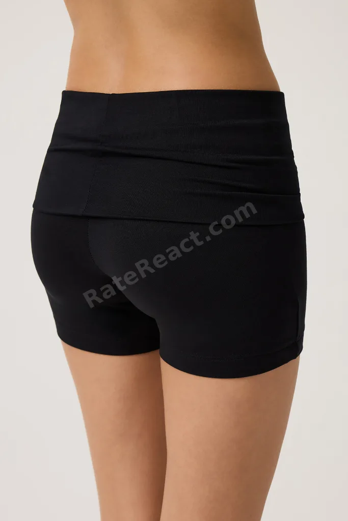 Siyah Katlanabilir Bel Detaylı Şort Lounge Shorts