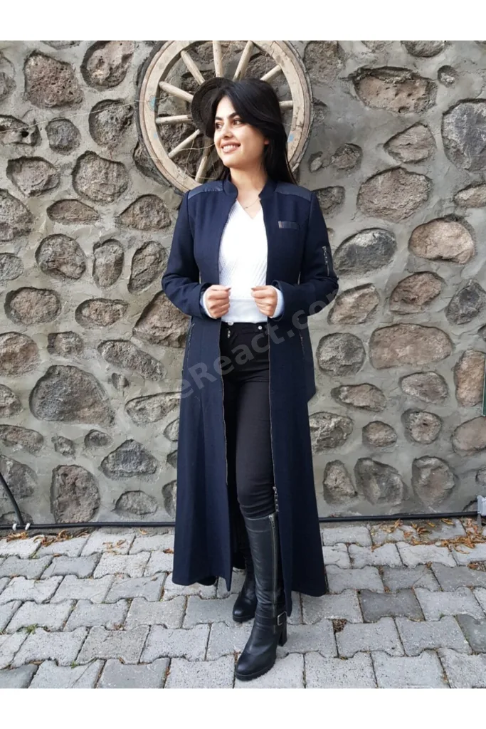 Kadın Lacivert Kaşe Palto