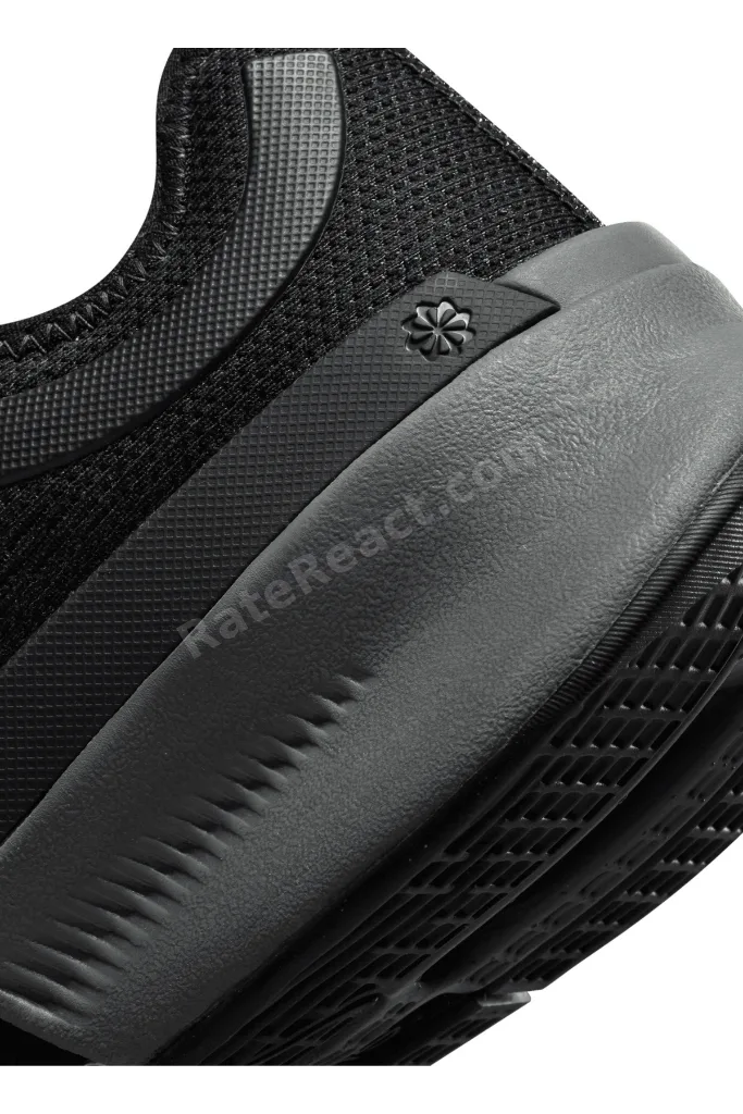 Siyah - Gri - Gümüş Kadın Training Ayakkabısı DO9837-001 W NIKE ZOOM SUPERREP 4 N