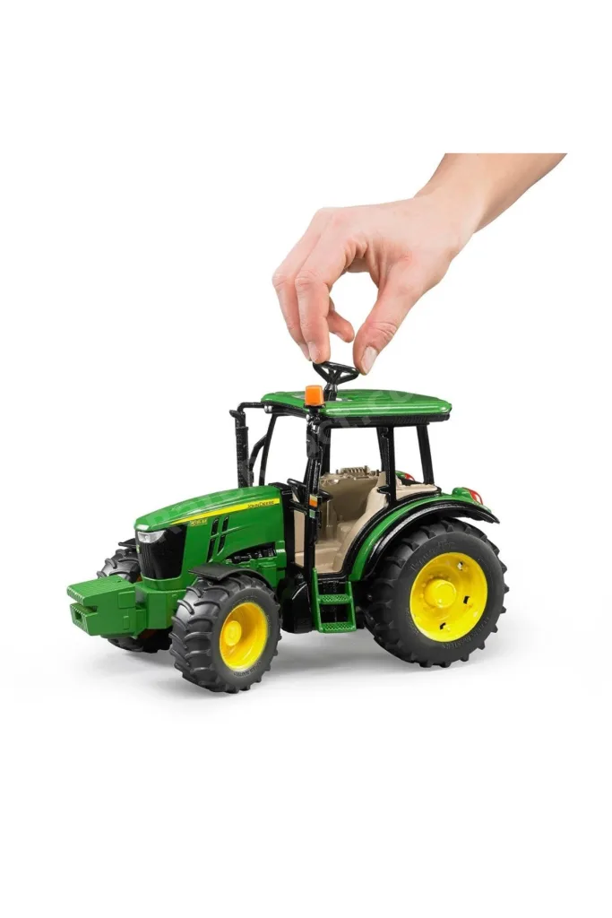 John Deere 5115M Traktör
