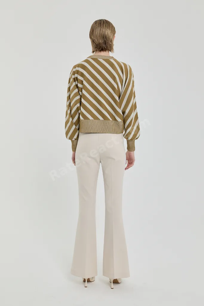 Yarasa Kollu Crop Kazak - Olive
