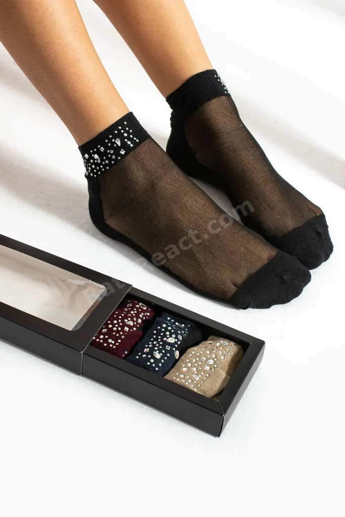 Kadın Taşlı Çorap – 4’lü Premium Kutulu Set |